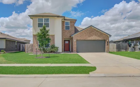 22 Desert Spring Lane