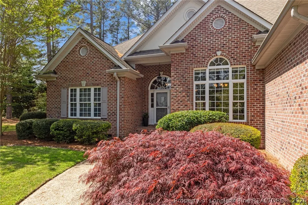 30180 E Lake Road Wagram, NC 28396