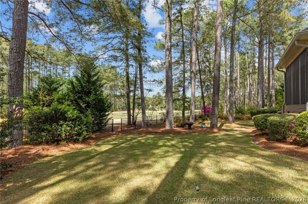 30180 E Lake Road Wagram, NC 28396
