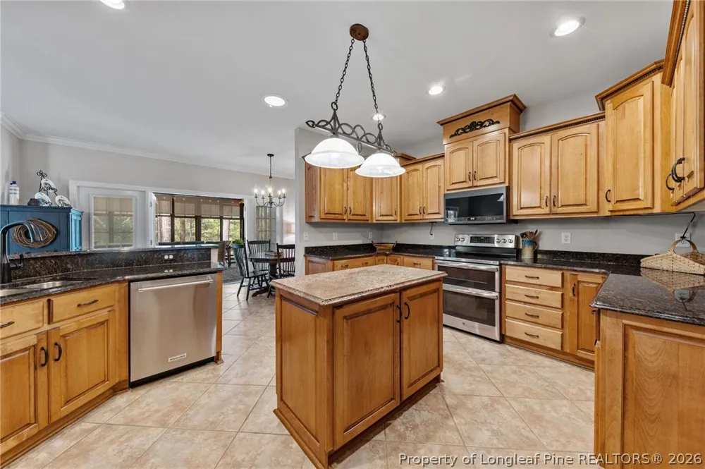 30180 E Lake Road Wagram, NC 28396