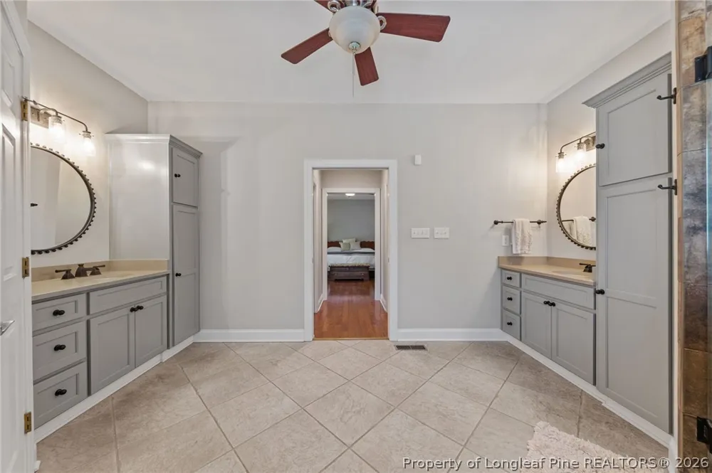 30180 E Lake Road Wagram, NC 28396