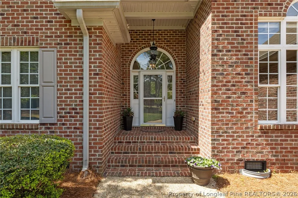 30180 E Lake Road Wagram, NC 28396