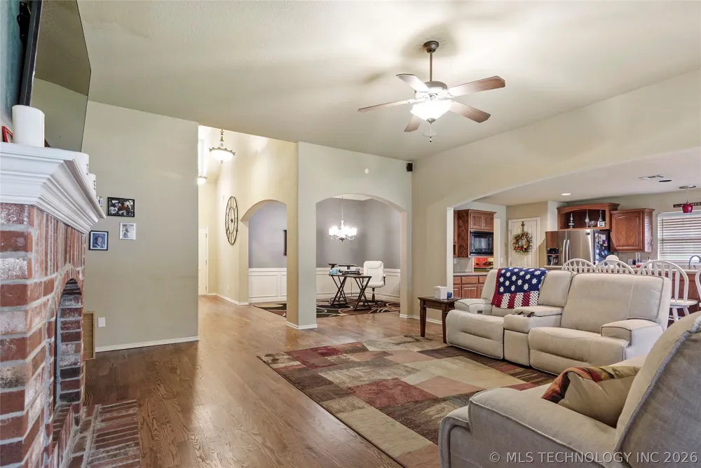 20230 E 50th Place Broken Arrow, OK 74014