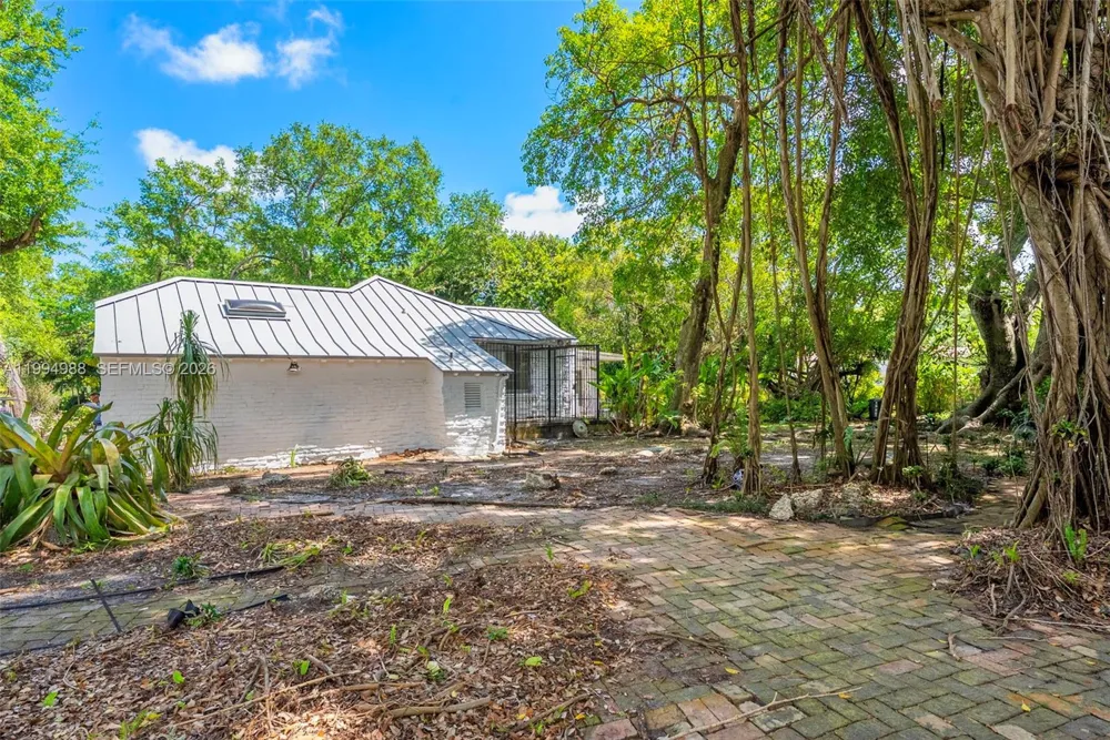 140 NE 95th St Miami Shores, FL 33138