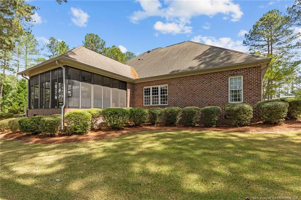 30180 E Lake Road Wagram, NC 28396