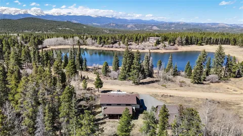 236 Meadowlake Drive