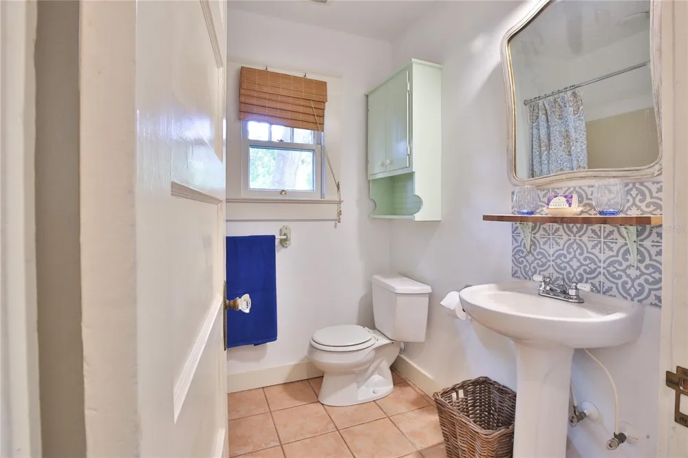 708 42ND STREET Sarasota, FL 34234
