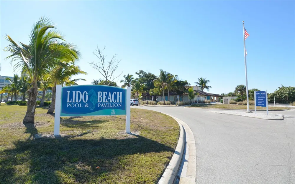 708 42ND STREET Sarasota, FL 34234