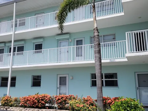 1819 SHORE DRIVE S #217