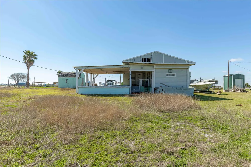 8080 Highway 457 Sargent, TX 77414