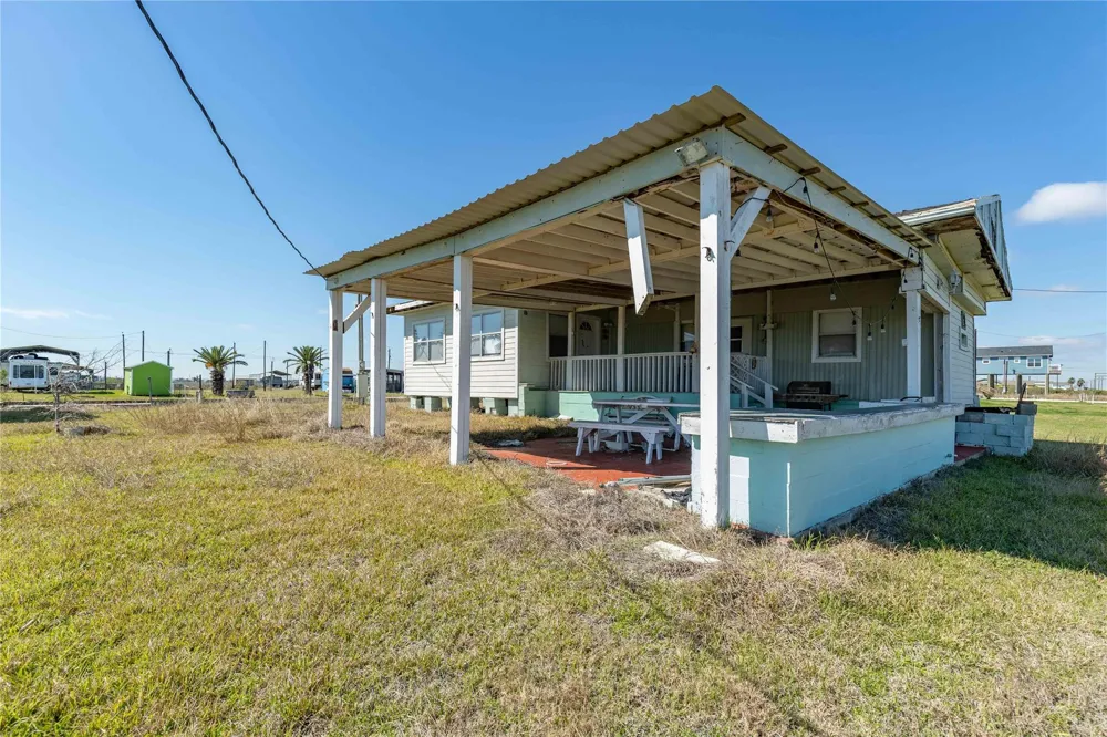 8080 Highway 457 Sargent, TX 77414
