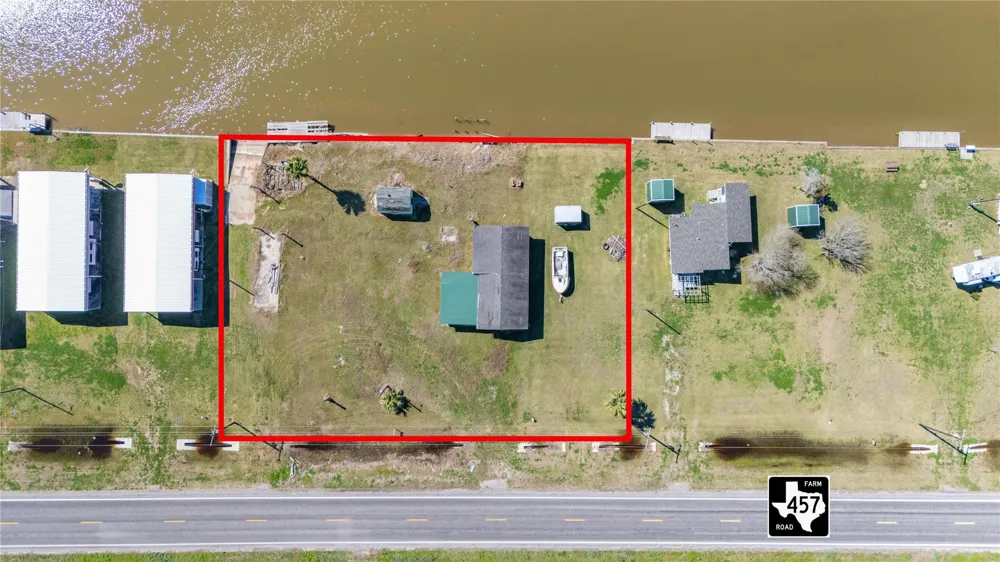 8080 Highway 457 Sargent, TX 77414