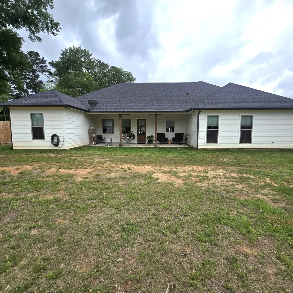 111 Bluegill Drive Shepherd, TX 77371