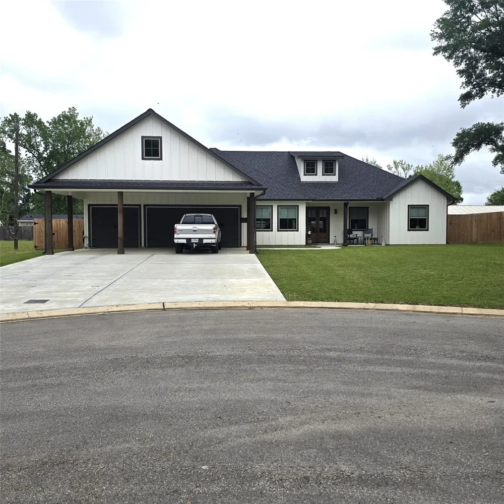 111 Bluegill Drive Shepherd, TX 77371