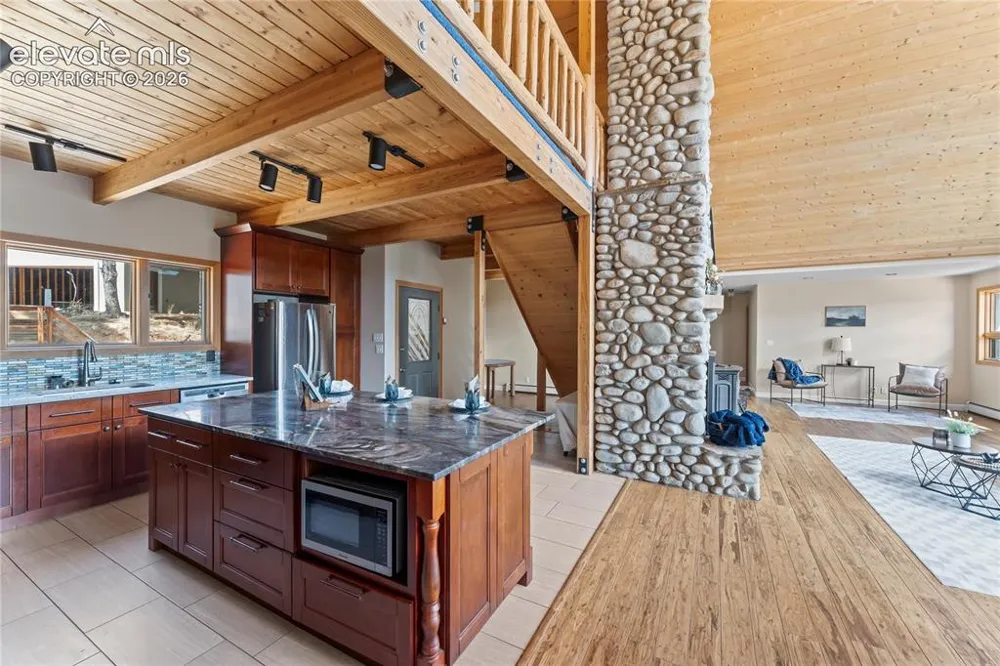 1008 Cantiberry Road Divide, CO 80814