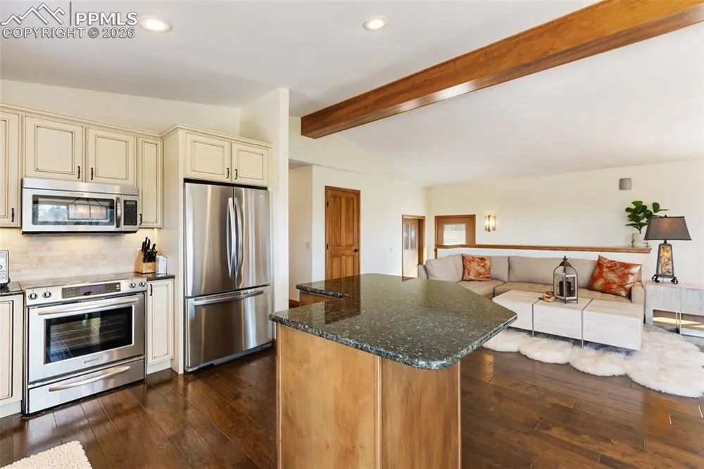 4265 County Road 51 Road Divide, CO 80814