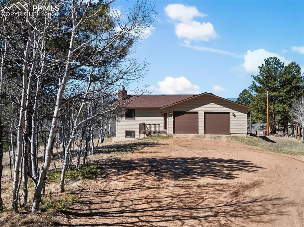 4265 County Road 51 Road Divide, CO 80814