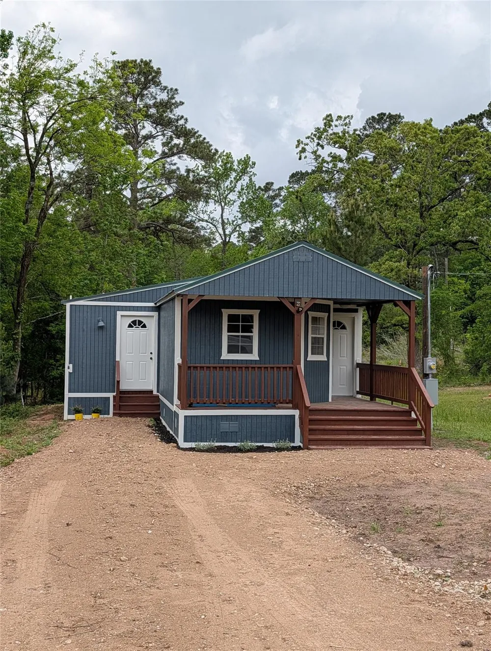 16 Walnut Lane Riverside, TX 77320