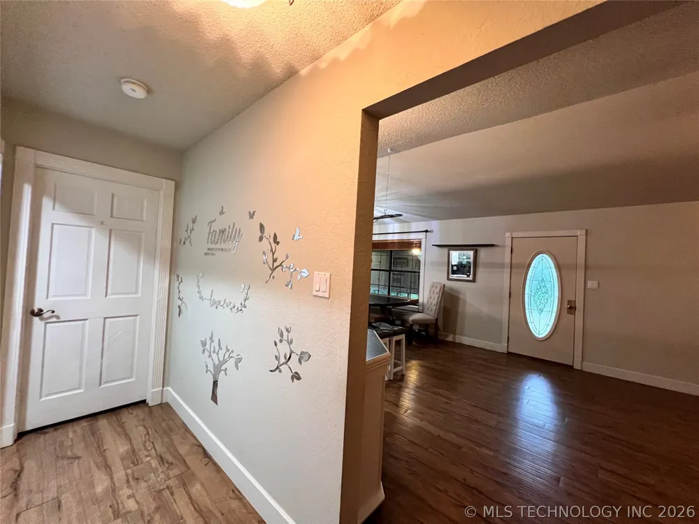 11782 Oak Ridge Street Kingston, OK 73439