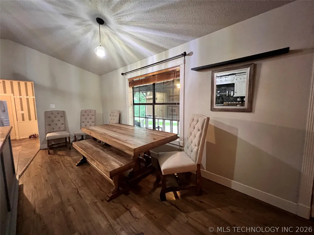 11782 Oak Ridge Street Kingston, OK 73439