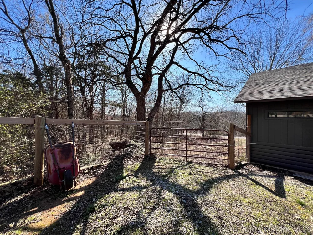 11782 Oak Ridge Street Kingston, OK 73439