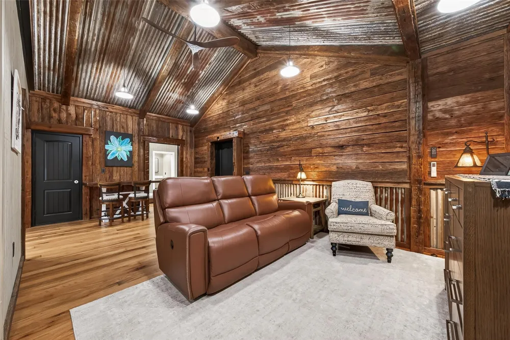 342 County Road 416 Brazoria, TX 77422