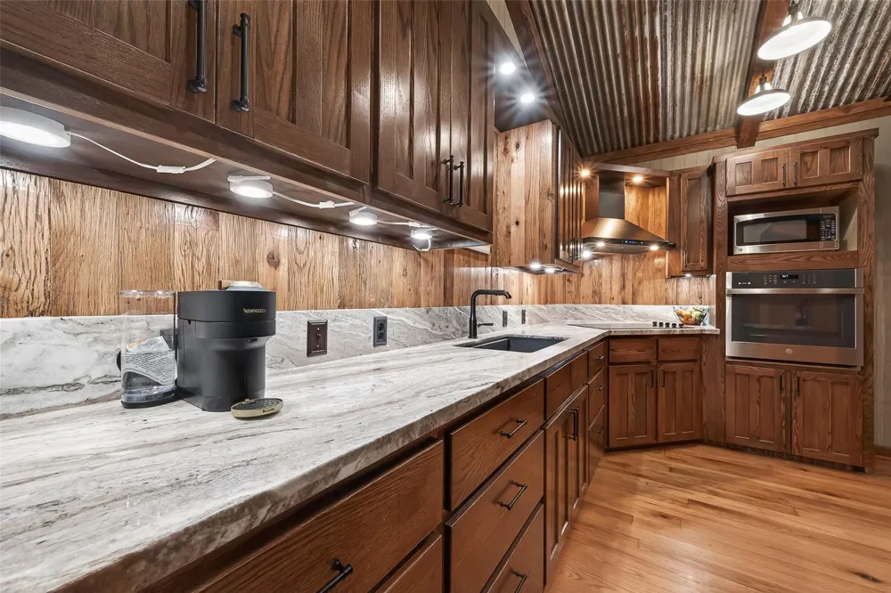 342 County Road 416 Brazoria, TX 77422