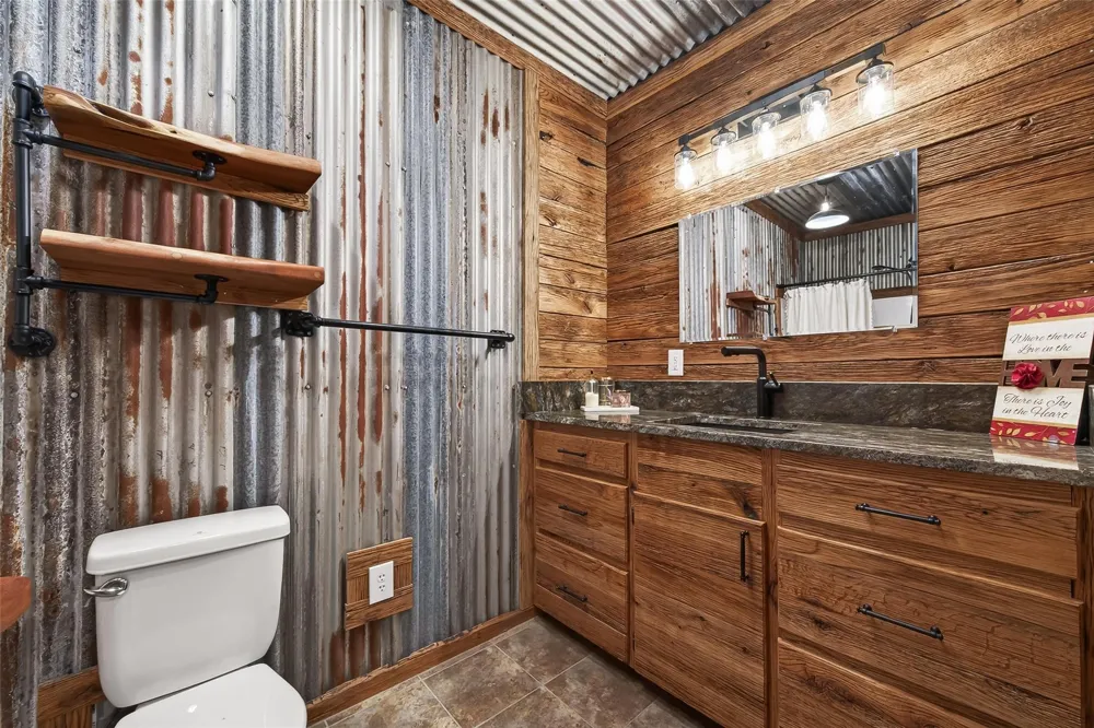 342 County Road 416 Brazoria, TX 77422