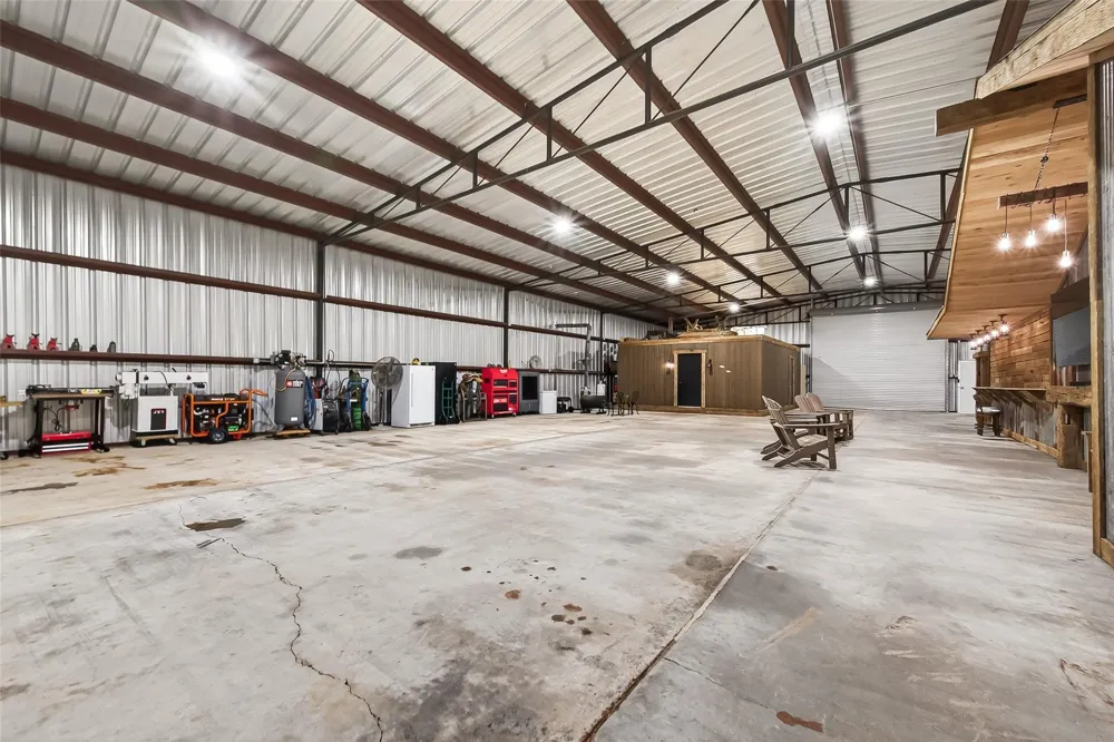342 County Road 416 Brazoria, TX 77422