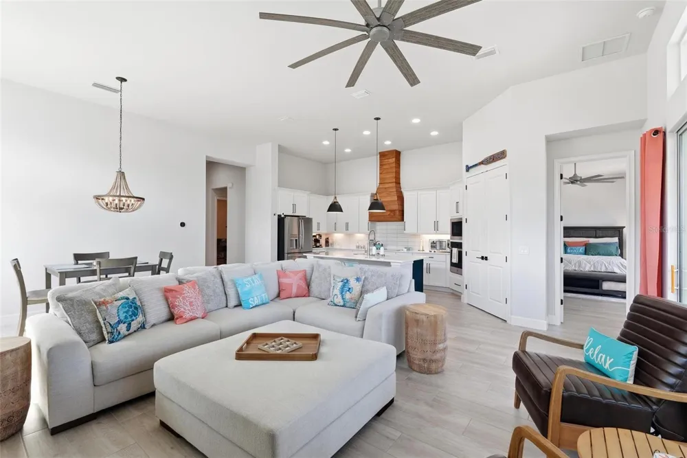 270 AZURE MIST WAY Daytona Beach, FL 32124