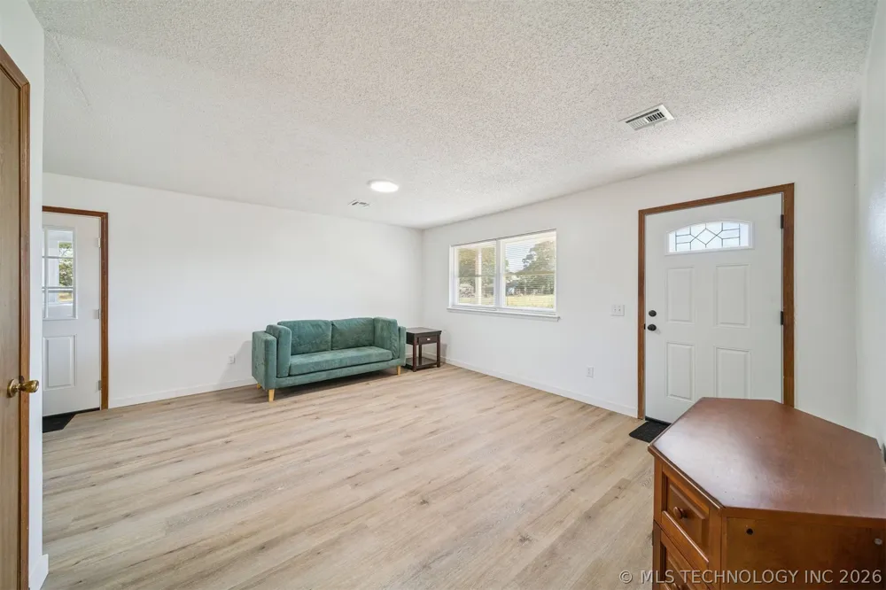 1254 4428 ROAD Salina, OK 74365