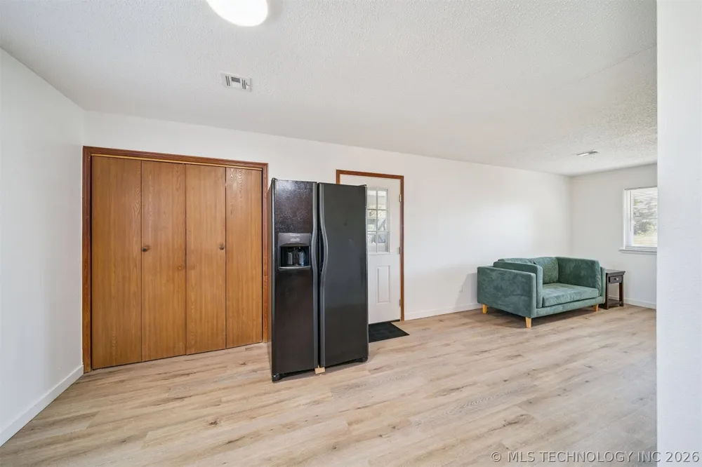 1254 4428 ROAD Salina, OK 74365