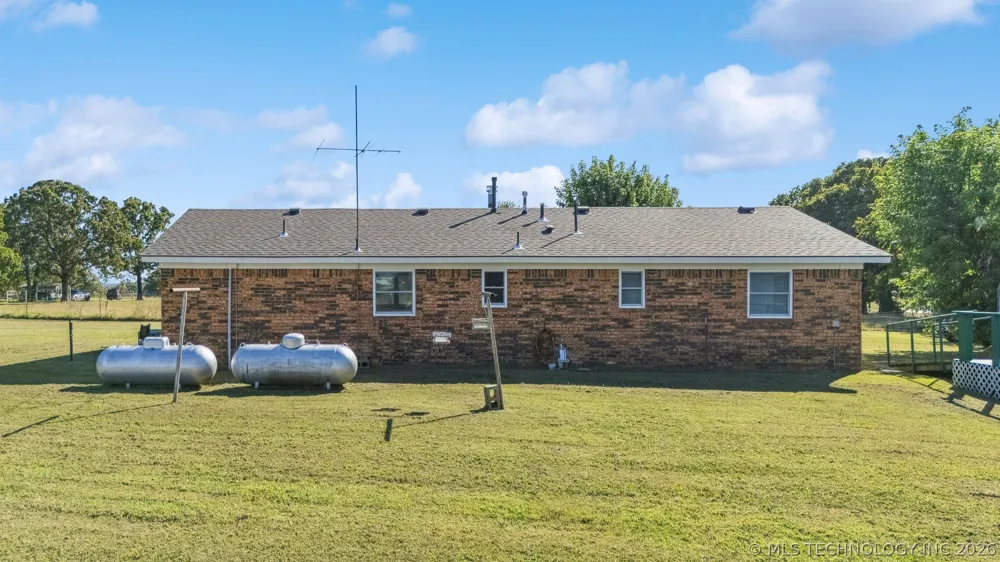 1254 4428 ROAD Salina, OK 74365