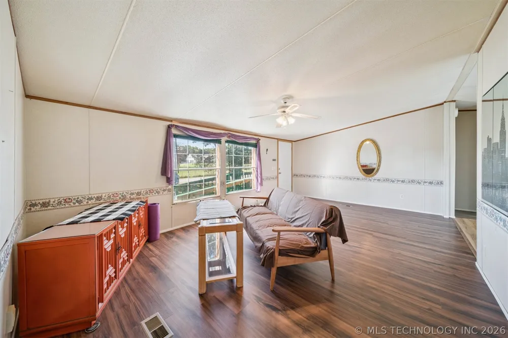 1254 4428 ROAD Salina, OK 74365
