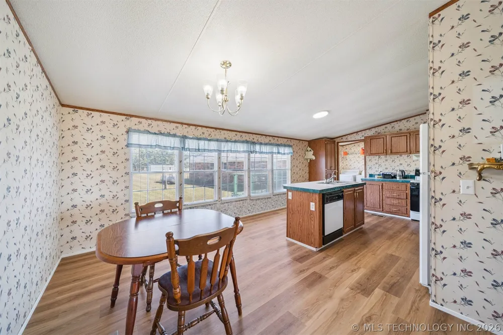 1254 4428 ROAD Salina, OK 74365