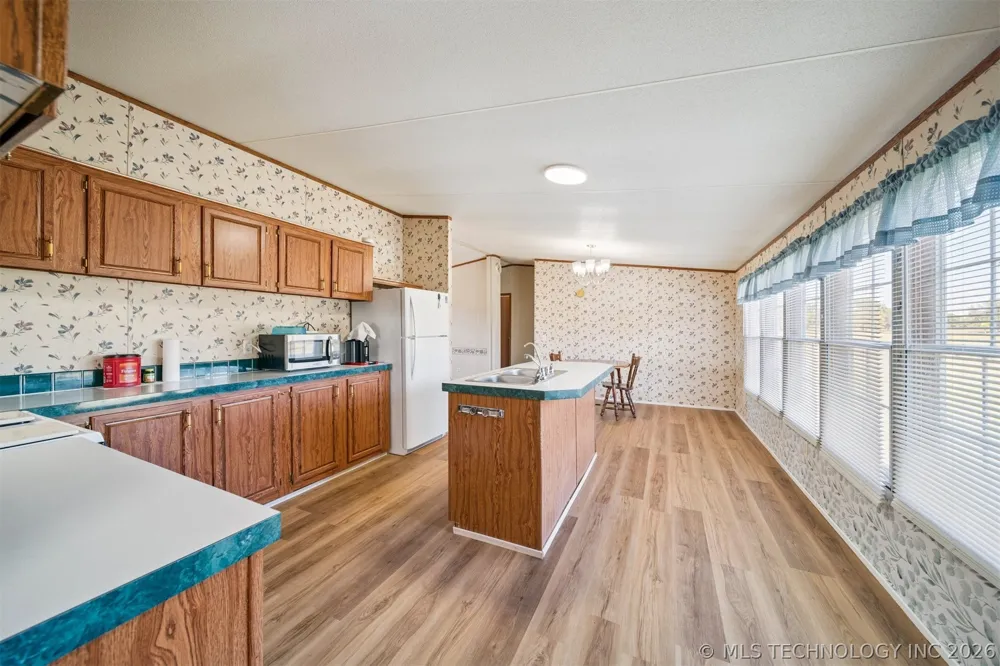 1254 4428 ROAD Salina, OK 74365