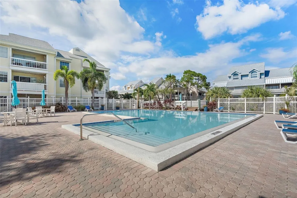 6939 STONES THROW CIRCLE #6206 St Petersburg, FL 33710