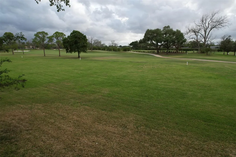602 Sugar Creek Boulevard Sugar Land, TX 77478