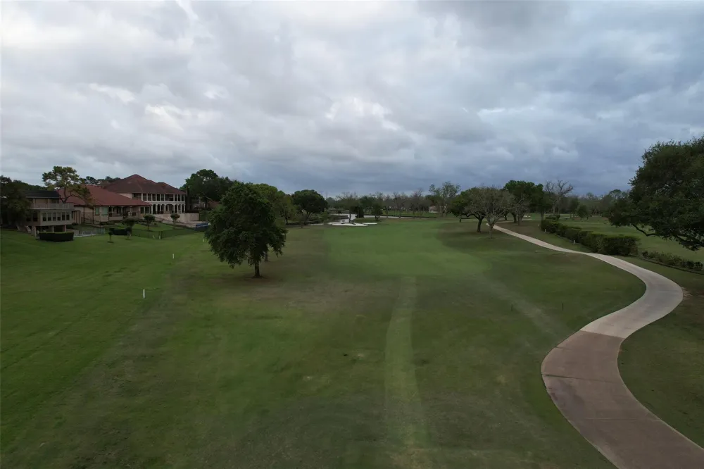 602 Sugar Creek Boulevard Sugar Land, TX 77478