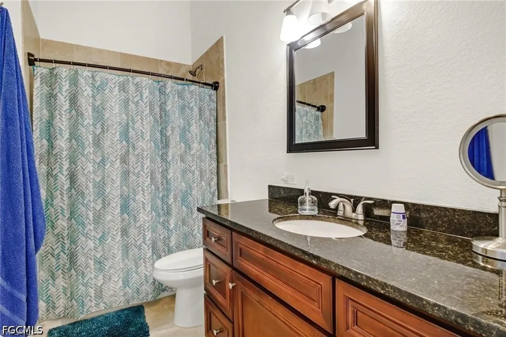 Lynwood Avenue Fort Myers, FL 33901