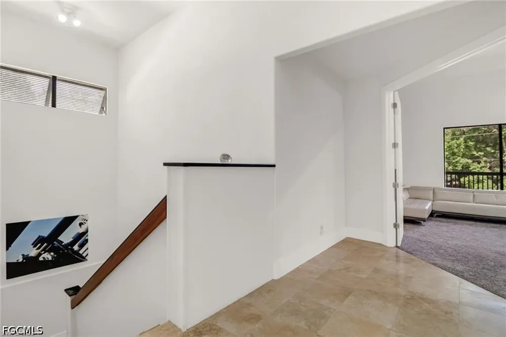 Lynwood Avenue Fort Myers, FL 33901