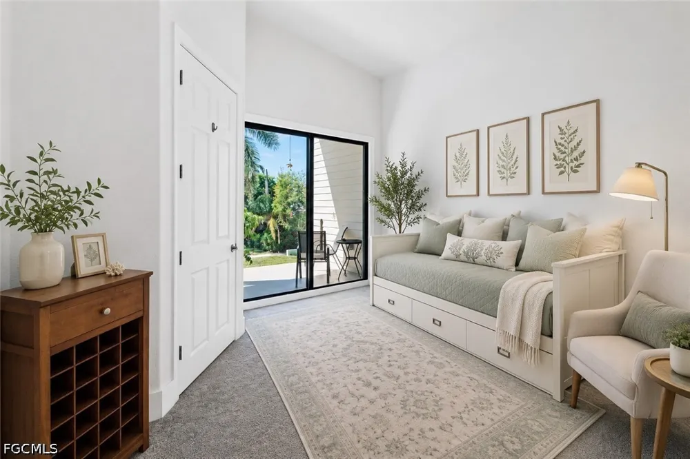 Lynwood Avenue Fort Myers, FL 33901