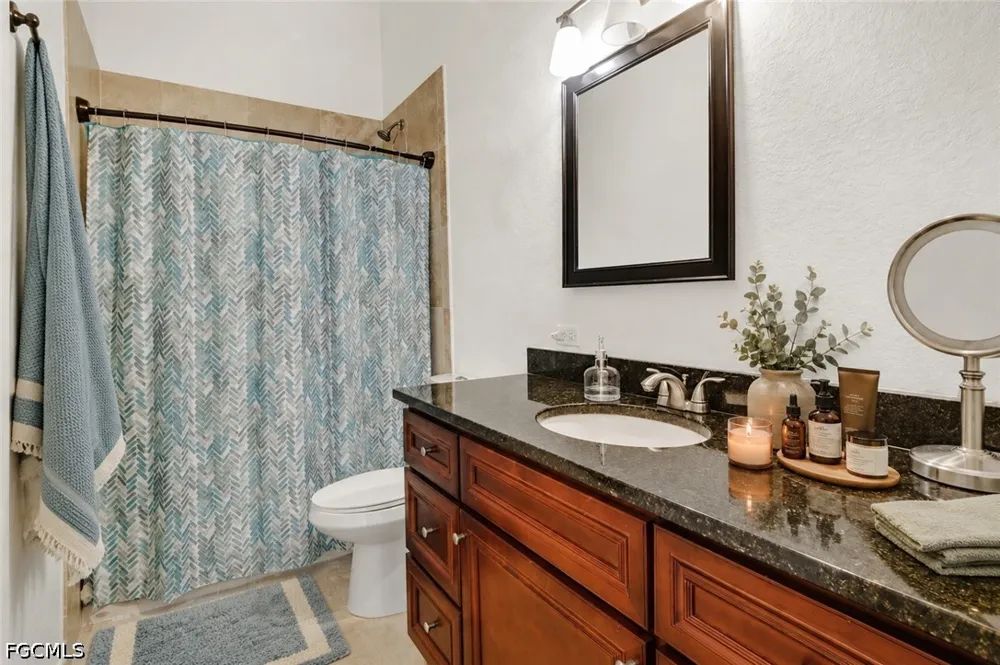 Lynwood Avenue Fort Myers, FL 33901
