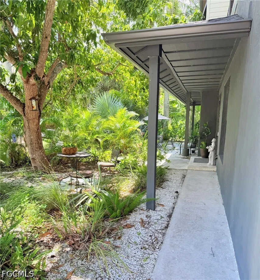 Lynwood Avenue Fort Myers, FL 33901
