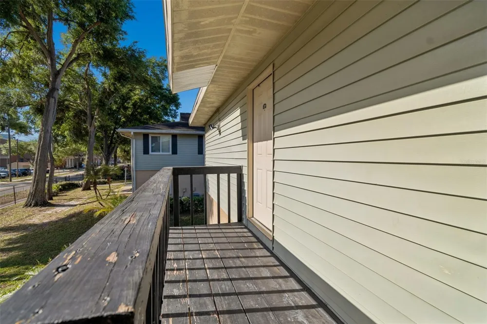 229 RED MAPLE PLACE Brandon, FL 33510