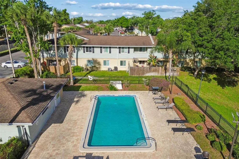 229 RED MAPLE PLACE Brandon, FL 33510