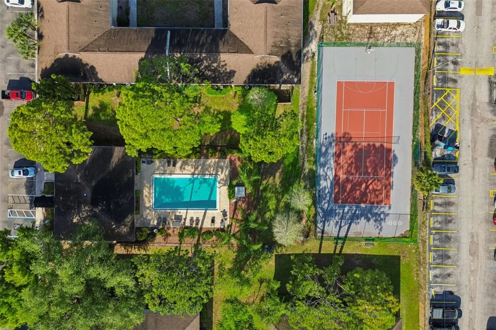 229 RED MAPLE PLACE Brandon, FL 33510