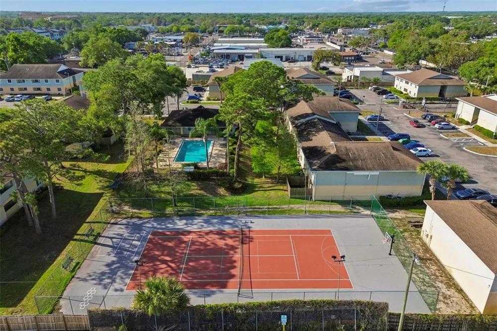 229 RED MAPLE PLACE Brandon, FL 33510