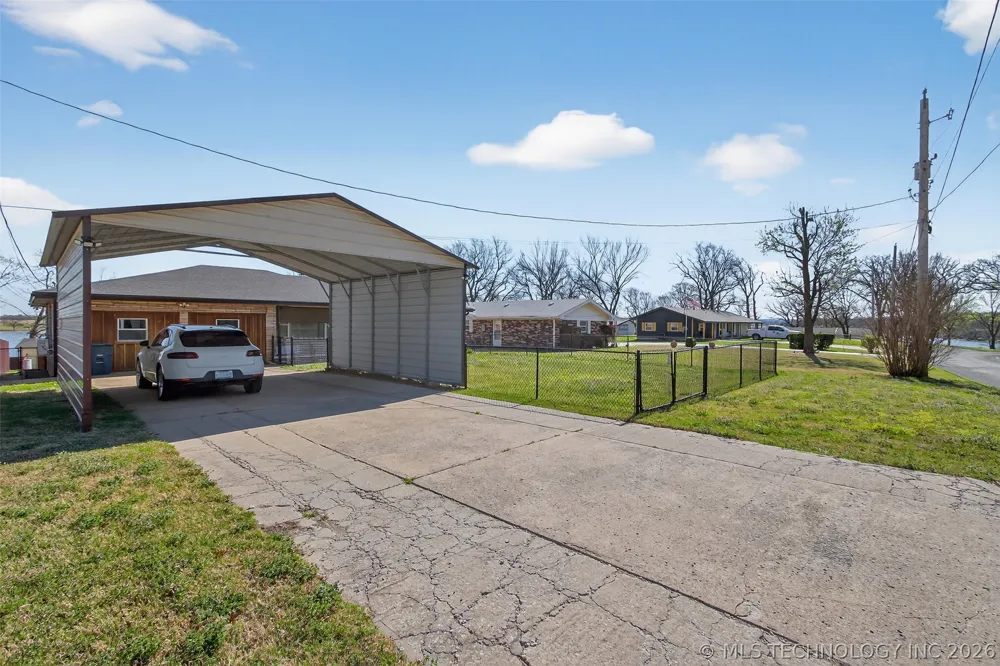 69 Lakeshore Drive Adair, OK 74330