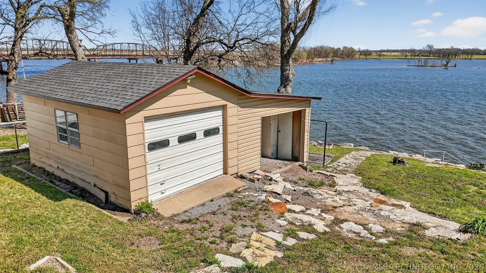69 Lakeshore Drive Adair, OK 74330
